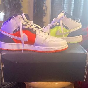 multicolor jordan 1